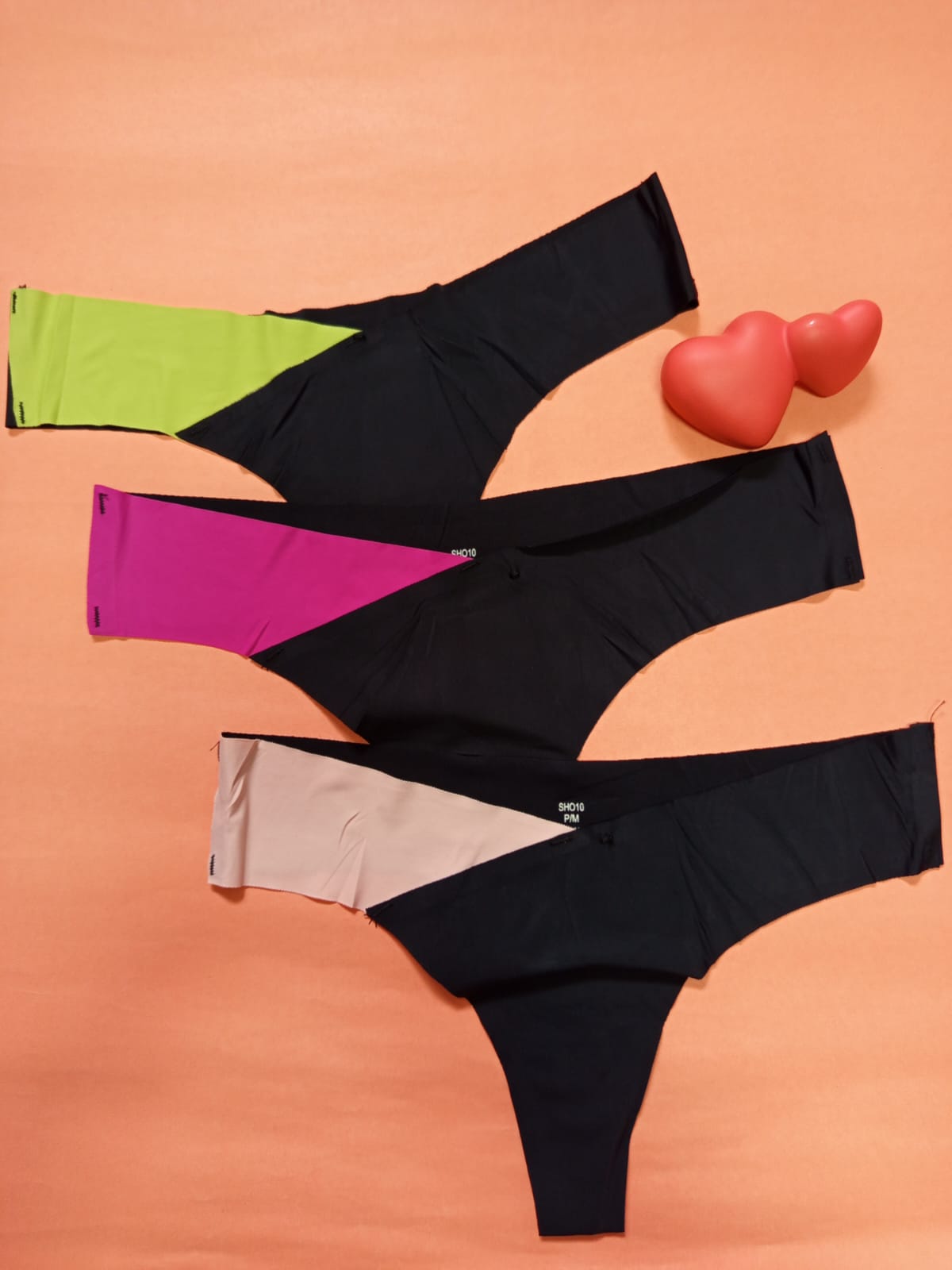 2418 Tanga Belezinha